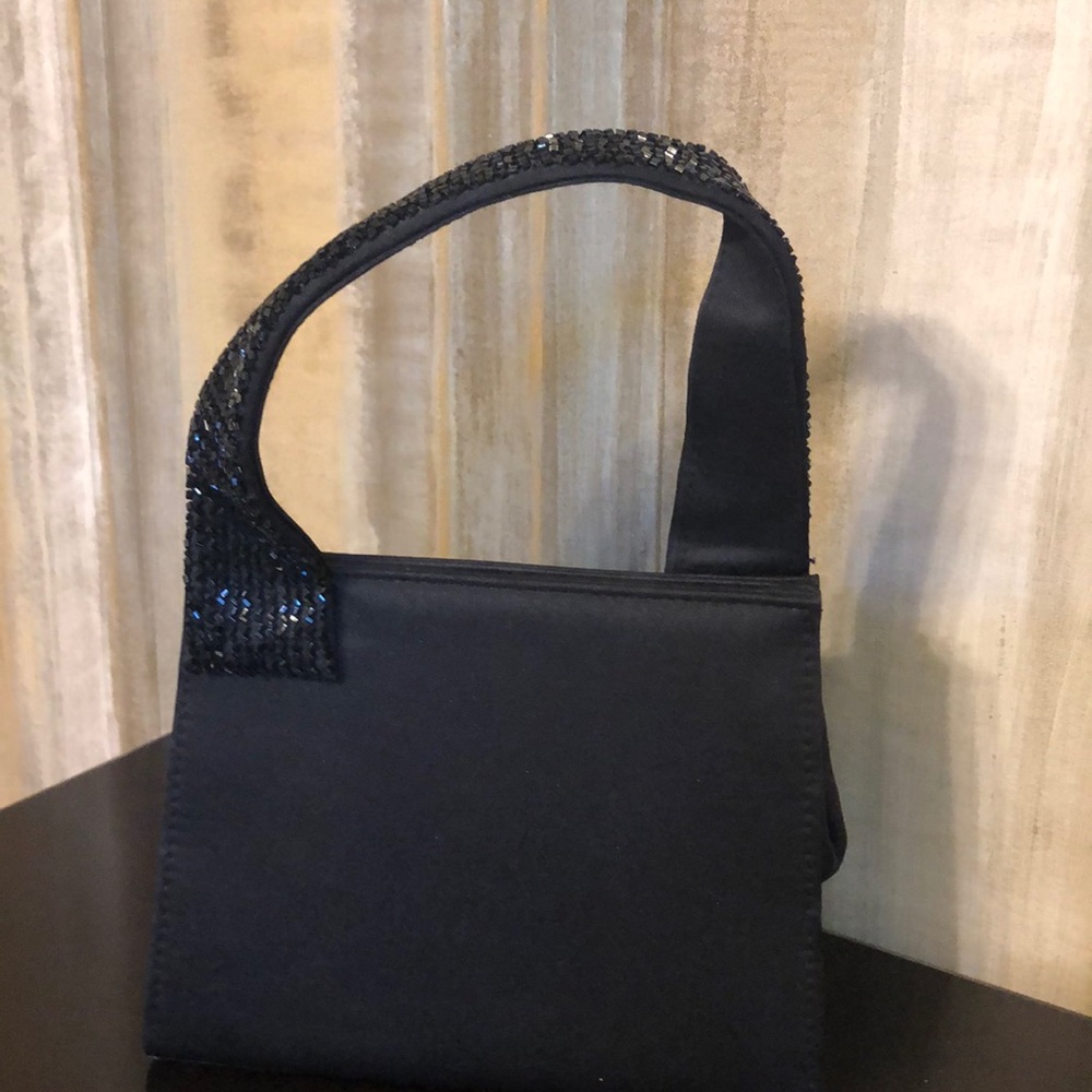 Purse - Picture 2 of 2